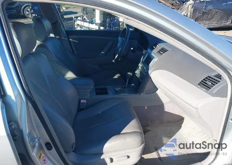 2007 Toyota Camry Hybrid z USA, uszkodzony, nr VIN JTNBB46K173022032